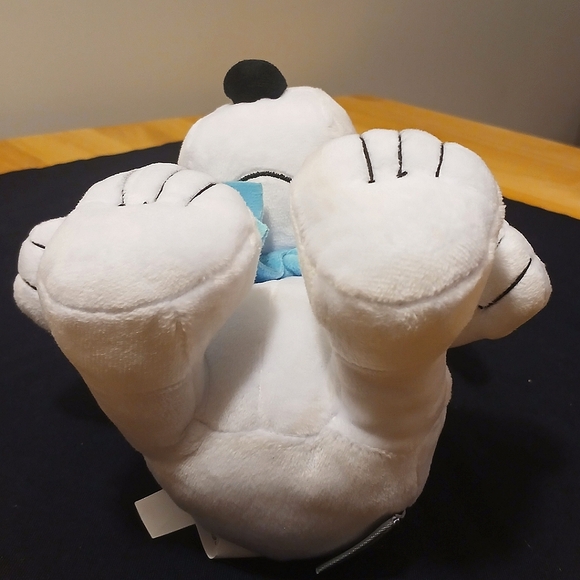 Snoopy Peanuts Plush Hallmark Christmas Stuffie Charlie Brown Gift - Picture 6 of 6